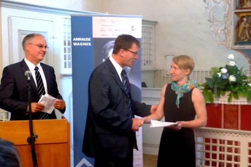 Verleihung der 6. Lobenden Annerkennung fr junge Autoren an Ulrike Maschner am 17. Juni 2012 in der Dorfkirche Rattey